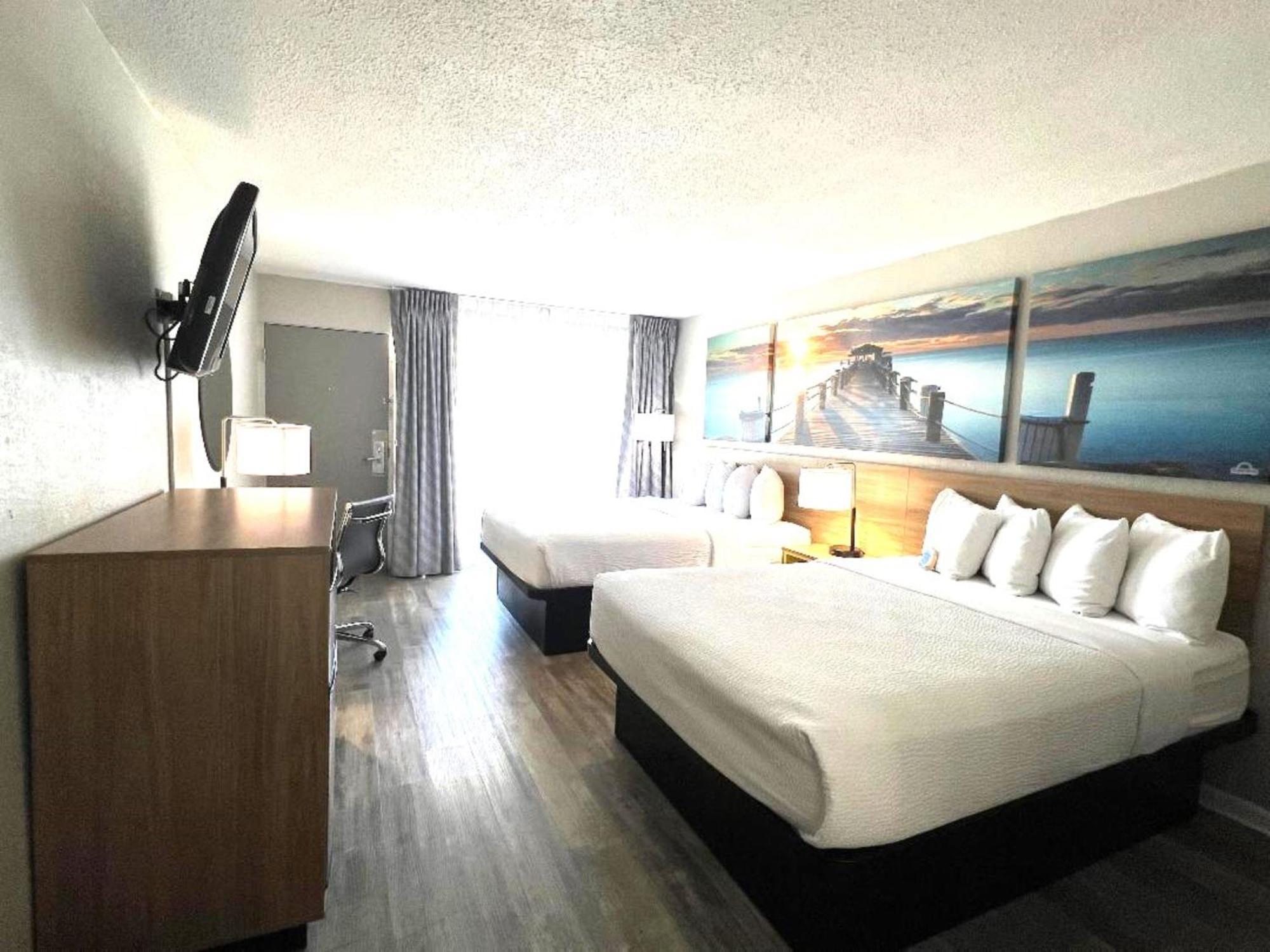 Days Inn By Wyndham Wildwood I-75 Εξωτερικό φωτογραφία