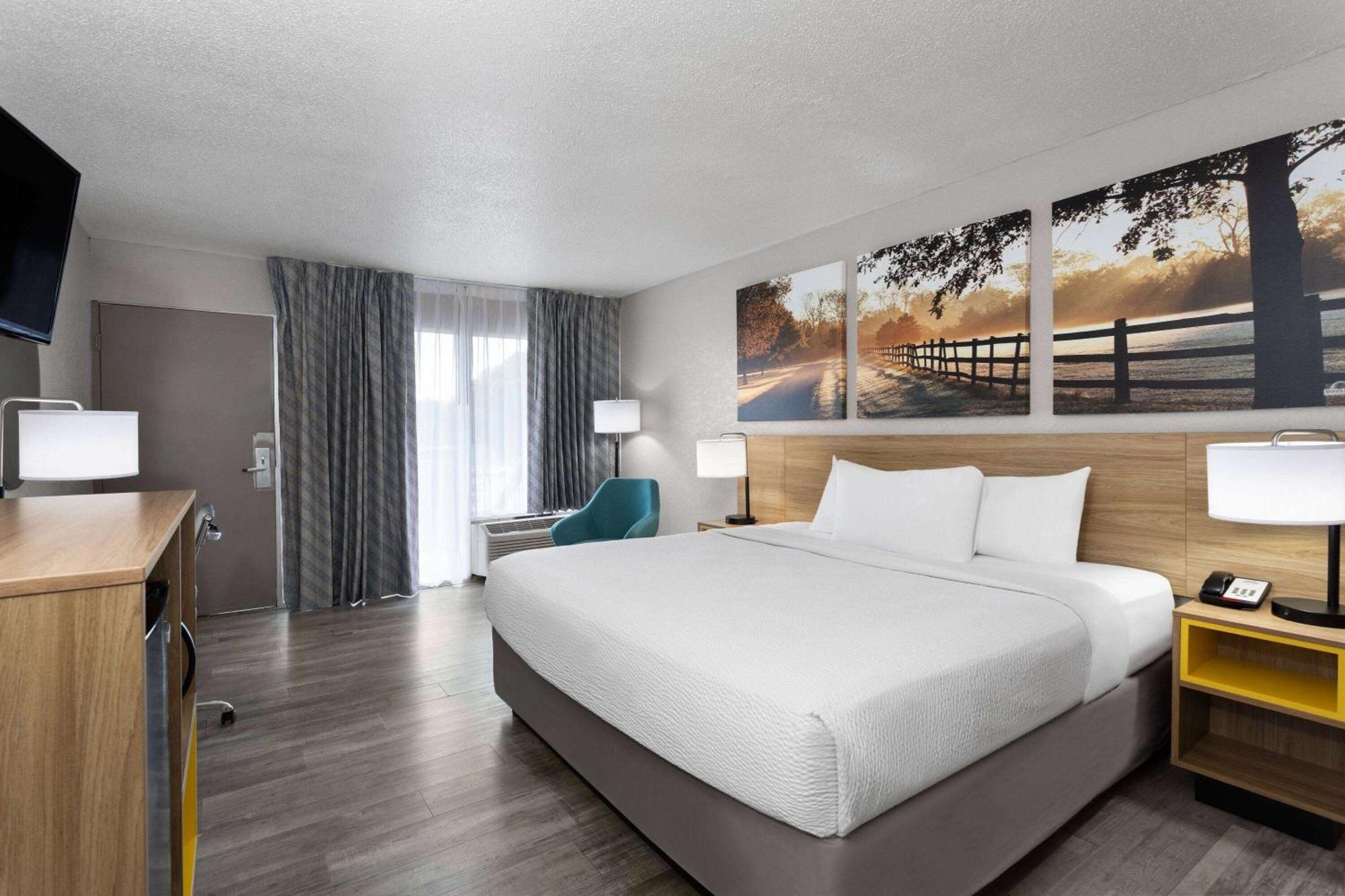 Days Inn By Wyndham Wildwood I-75 Εξωτερικό φωτογραφία