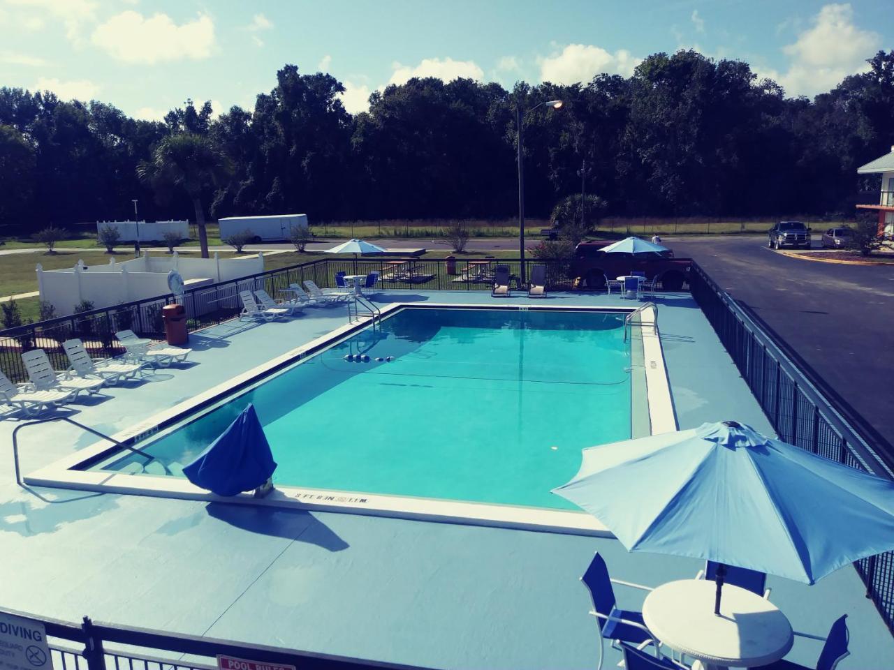 Days Inn By Wyndham Wildwood I-75 Εξωτερικό φωτογραφία